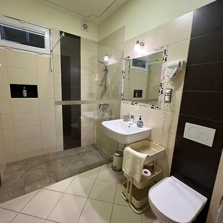 Kokl - Adults Only Apartamento Radovljica